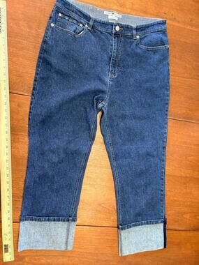 Tommy Hilfiger Pinstripe-Lined Cuffed Capri Jeans Vintage Late 90s (Nov. 1999)